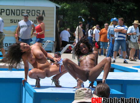 GND Public Nudity are excited to present you with a gallery showcasing young woman xxx gallery 183804